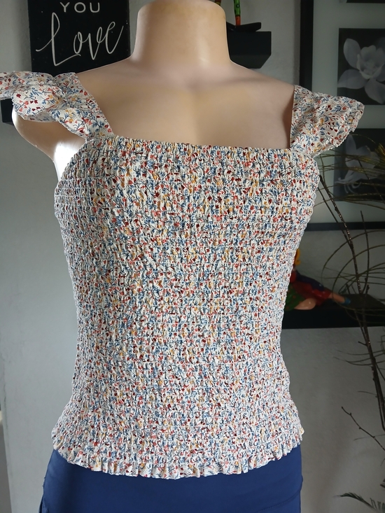 Old Navy Tops - Old Navy Smocked Floral Ruffle-Strap Camisole - White with Multi Print
